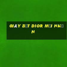 giày bệt dior mũi nhọn